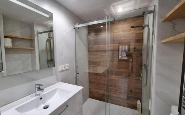 102A Apartamento moderno 2 habitaciones