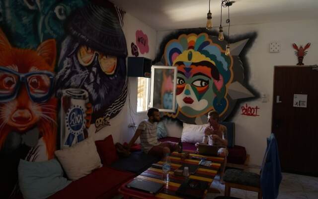 Amigos-Hostel Tel-Aviv Adults Only 18-49