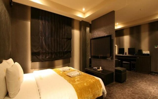 Wiiz Hotel