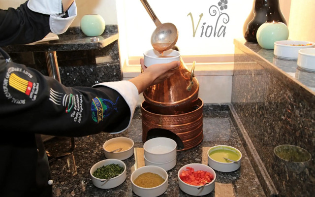 Viola Hotel Suites