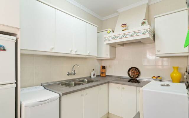 Cozy Holiday Home in Málaga near Beach