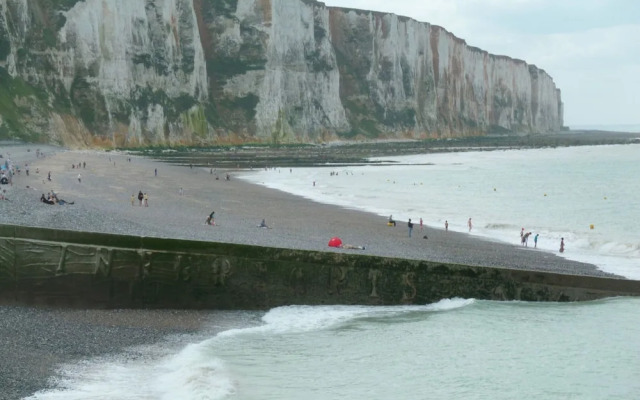 Beautiful Apartment, 2 Terraces, Near Beach