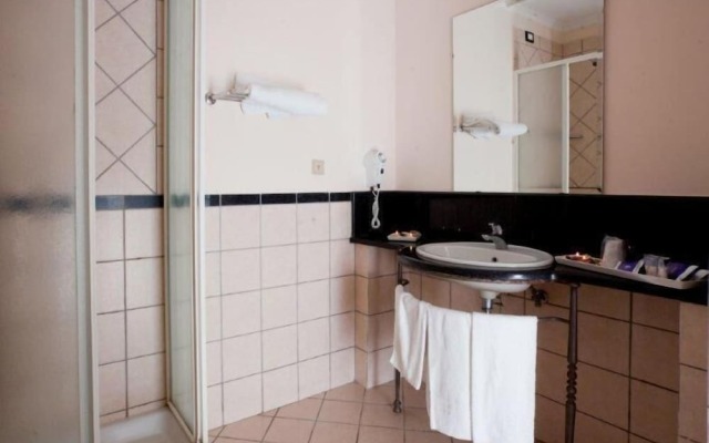 Hermitage Capua Hotel