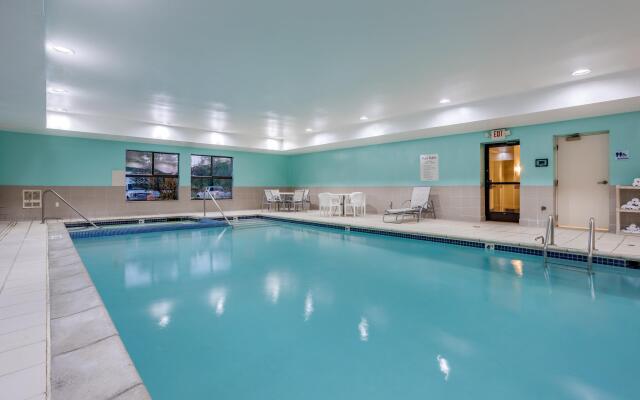Holiday Inn Express Hotel & Suites Canton by IHG