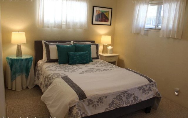 Manyas House - 30 Night Minimum