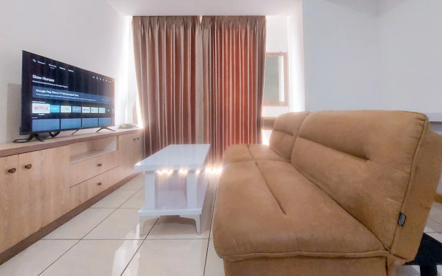 Comfy 1Br Apartment At M-Town Residence