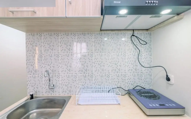 Modern Look And Comfortable Studio Evenciio Margonda Apartment