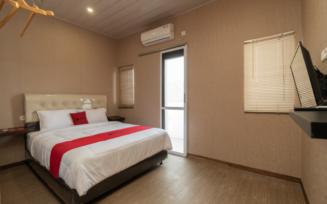 RedDoorz @ Jalan Srikandi Pekanbaru