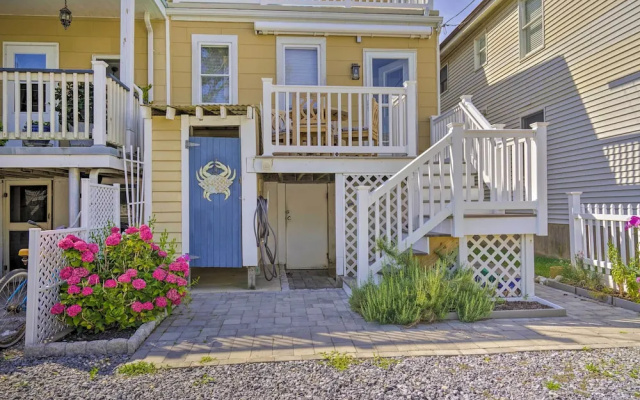 Charming Ocean City Townhome: Walk to Beach!