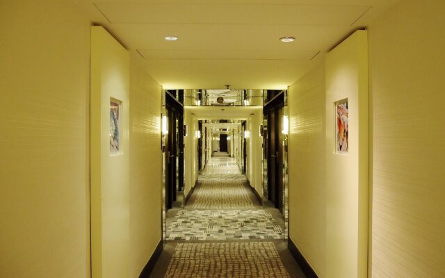 Regal Oriental Hotel