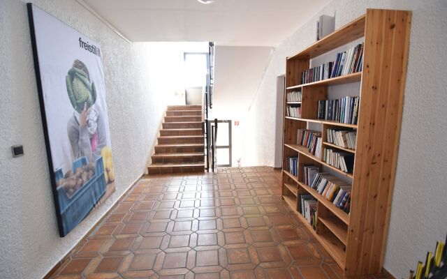 Beny Hotel Apartments
