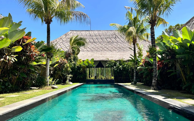 Karmagali Boutique Suites (Adults Only) & Private villas (families)