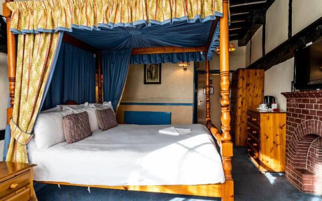 The George Hotel, Amesbury, Wiltshire