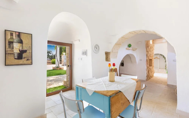 3619 Trulli Contecavallo by Perle di Puglia