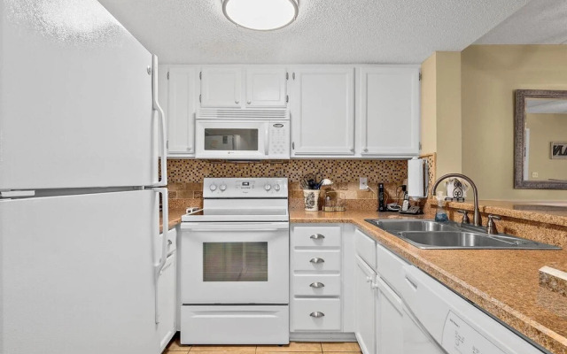 Unit 4104 - Ocean Racquet Club