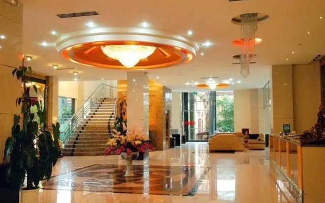 Long Hai Hotel