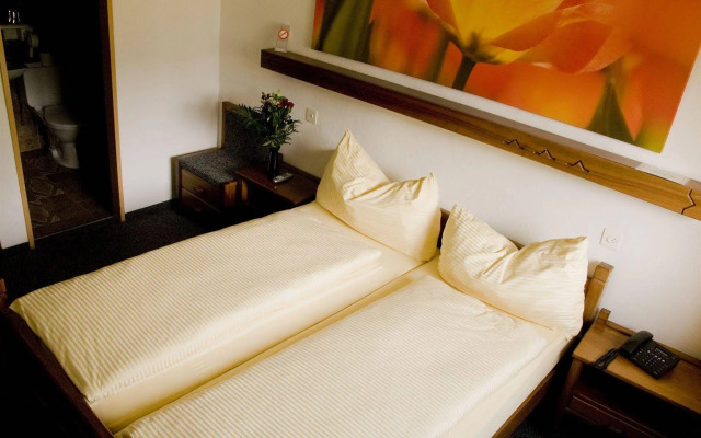 Schlosshotel - Self Check-In Hotel am Schlosspark