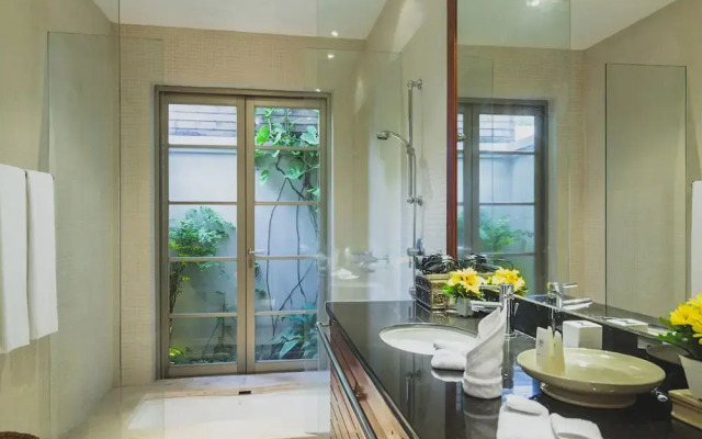 Bangtao Private Villas