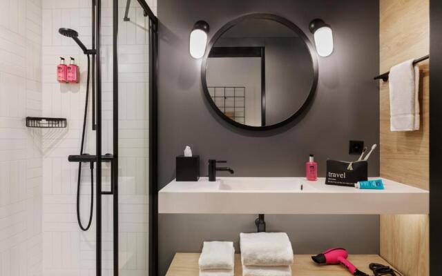 Moxy Bern Expo, A Marriott Hotel