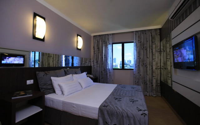 Nadai Confort Hotel e Spa