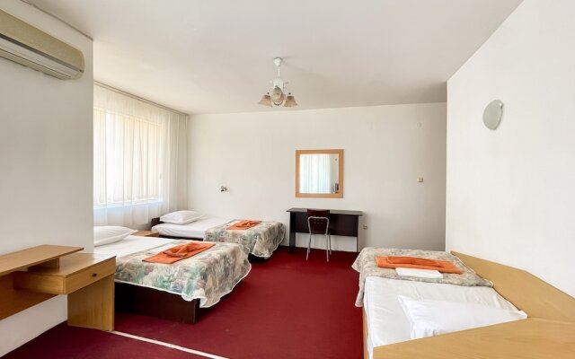 Mint Family Hotel
