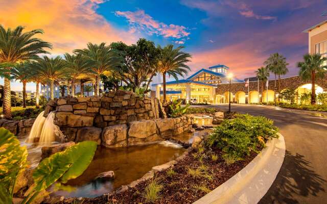 Universal's Loews Sapphire Falls Resort