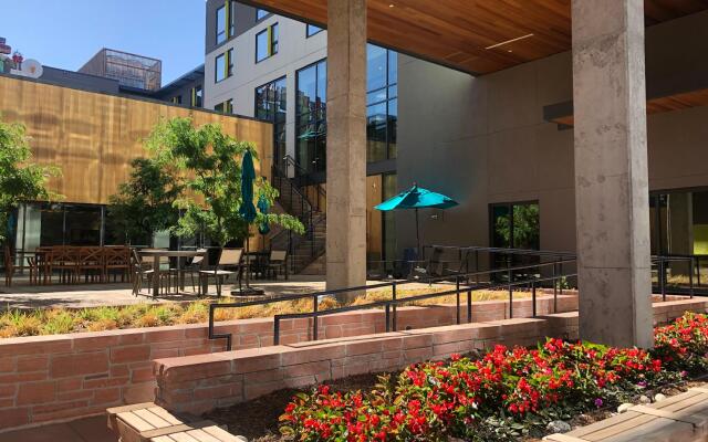 Embassy Suites by Hilton Boulder