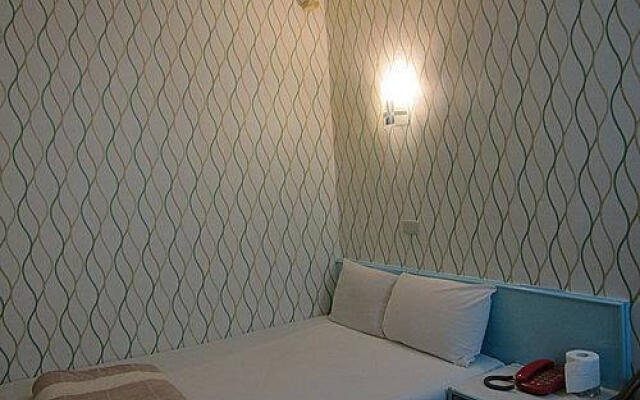 Reui Cheng Hotel