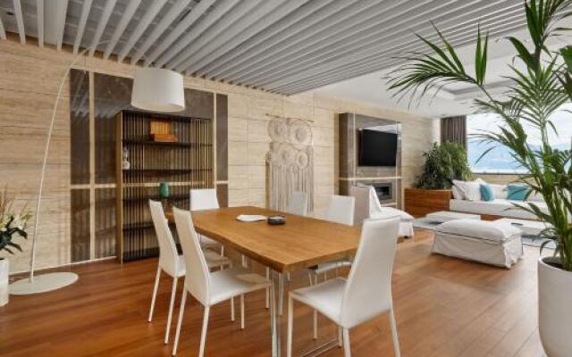La Perla Hotel & Villas