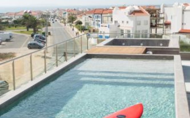 Surfers Lodge Peniche