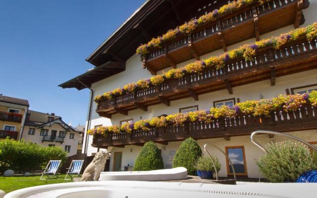 Seeböckenhotel Zum Weißen Hirschen