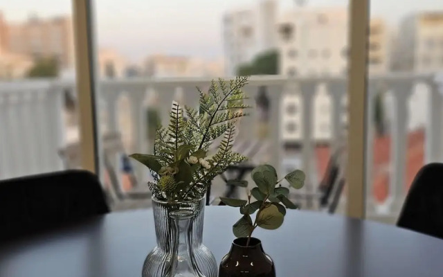 104 NIC - 303 Stay Cosmo City Suite