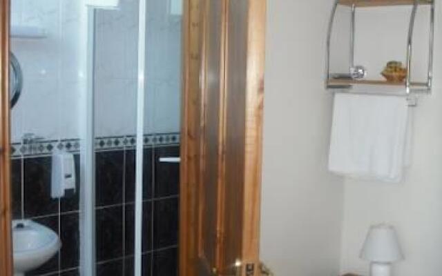 Castle Lodge B&B