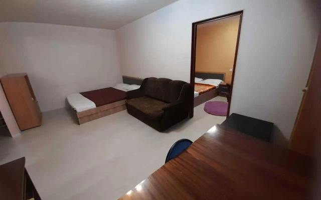 Апартаменты на улице Буркова 41