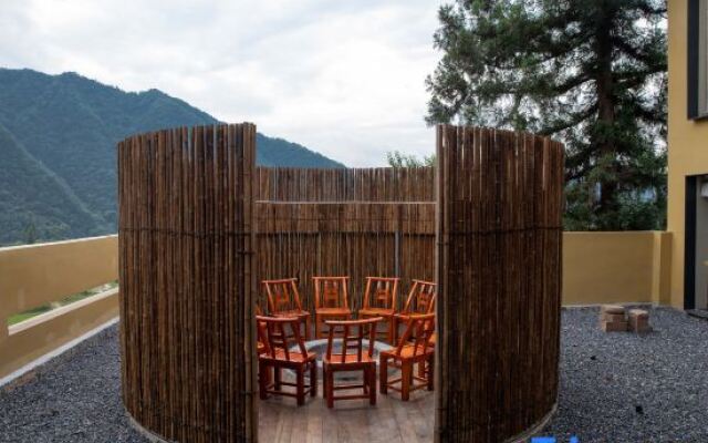 Zhangjiajie Wulingyuan Yuzhu Homestay