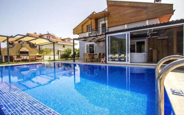 Villa Plus 1 by Tatilpremium
