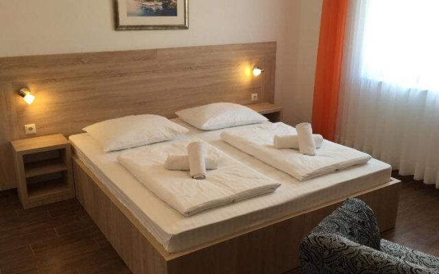 Rooms & Pansion Odmor