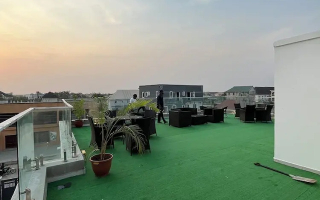 Kozy Apartment & Lounge