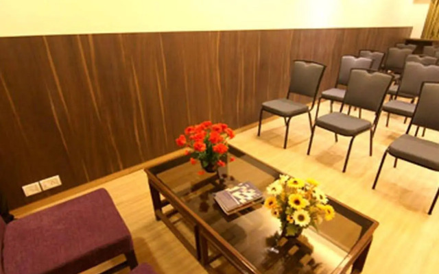 Hotel Executive Inn