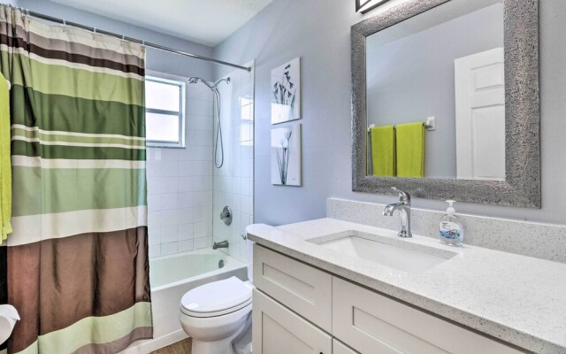 Charming Kissimmee Retreat w/ Pool & Lanai!