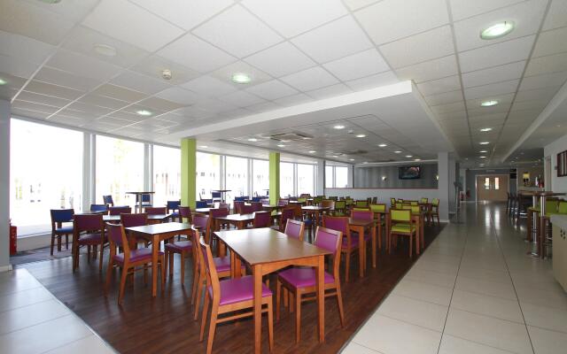 Holiday Inn Express Nuneaton, an IHG Hotel