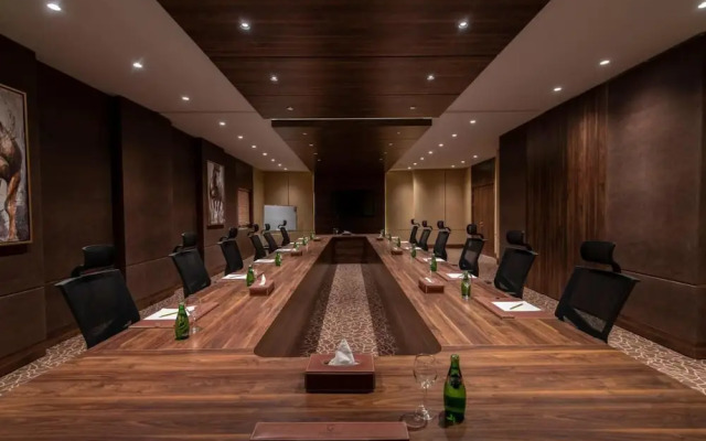 Gardino Hotel & Residence