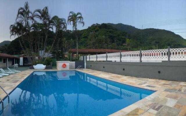 Hotel Nosso Cantinho