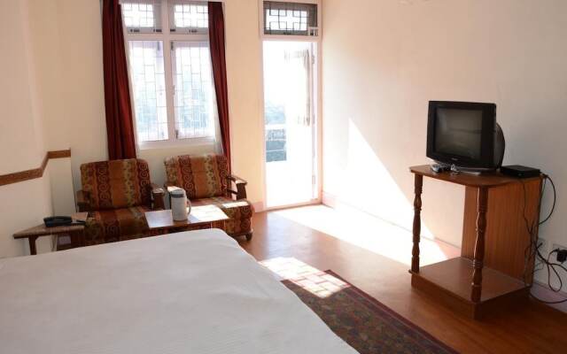 Hotel Basant