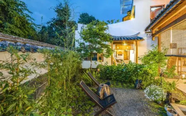 Shuyun Chunsheng Hostel