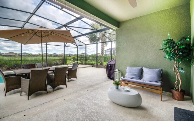 Solterra - 4175 Oaktree Drive