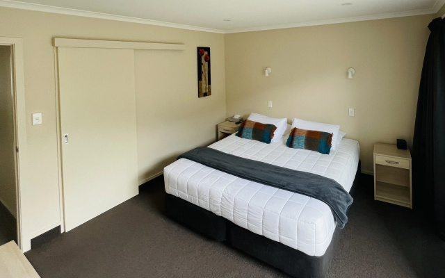 Kauri Court Motel and Apartments – Guest Rooms – Palmerston North