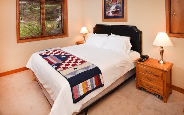 Glacier Court 1844 B