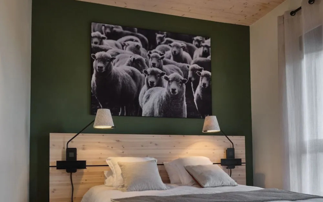 Bercail Hotel