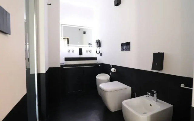 Black&white Otranto Suite